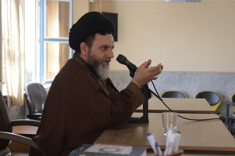 تصاویر/کارگاهی آموزش های نوین قرآنی برای اساتید حوزه علمیه استان همدان