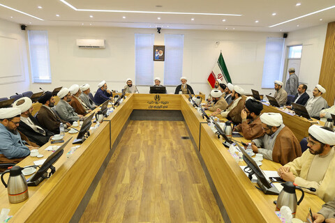 تصاویر | حضور نماینده ولی فقیه در استان آذربایجان شرقی در اجلاسیه مدیران مدارس علمیه آذربایجان شرقی