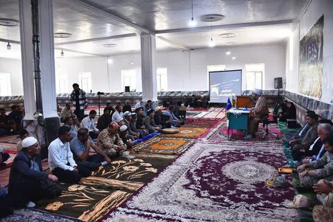 تصاویر/ مراسم گرامیداشت هفته وحدت در روستای مخین بخش قطور شهرستان خوی