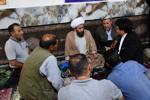 تصاویر/ مراسم گرامیداشت هفته وحدت در روستای مخین بخش قطور شهرستان خوی