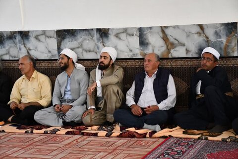 تصاویر/ مراسم گرامیداشت هفته وحدت در روستای مخین بخش قطور شهرستان خوی