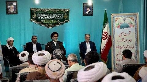 تصاویر/ همایش علمای شیعه و سنی در سلماس