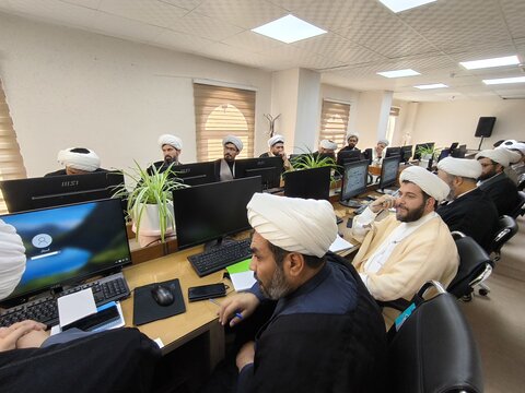 تصاویر/ اجلاسیه معاونین آموزش و اجرایی مدارس علمیه آذربایجان غربی