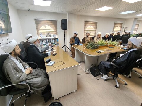 تصاویر/ اجلاسیه معاونین آموزش و اجرایی مدارس علمیه آذربایجان غربی