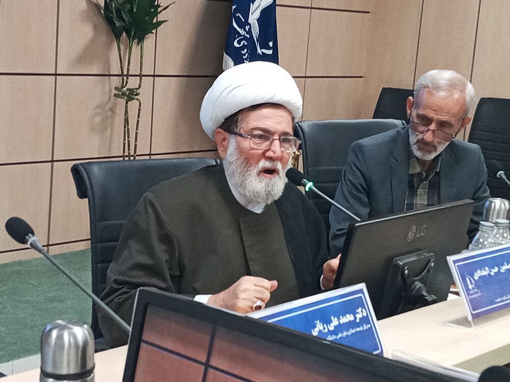 حوزه‌های علمیه ظرفیت‌های عظیمی برای پشتیبانی از جبهه مقاومت دارند