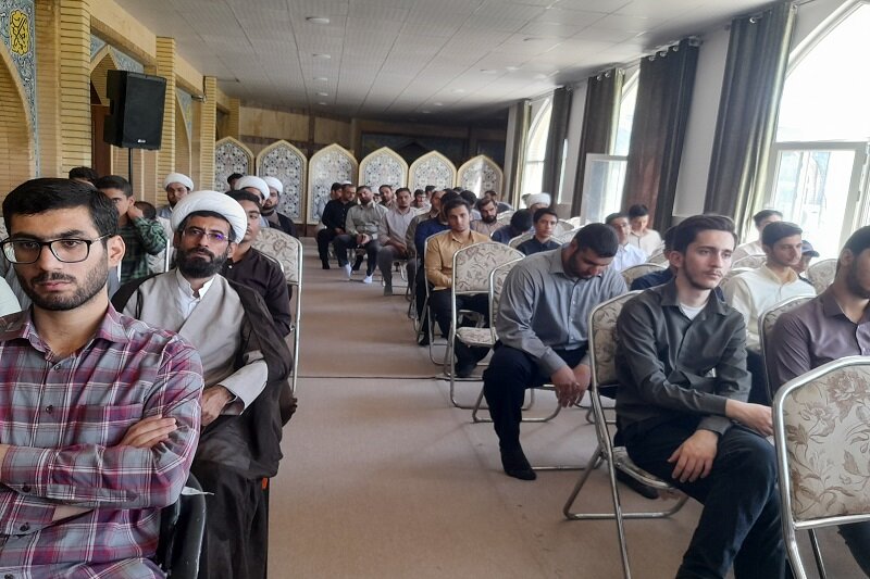 استاد، محور اصلی و بی‌بدیل تربیت در حوزه‌های علمیه است