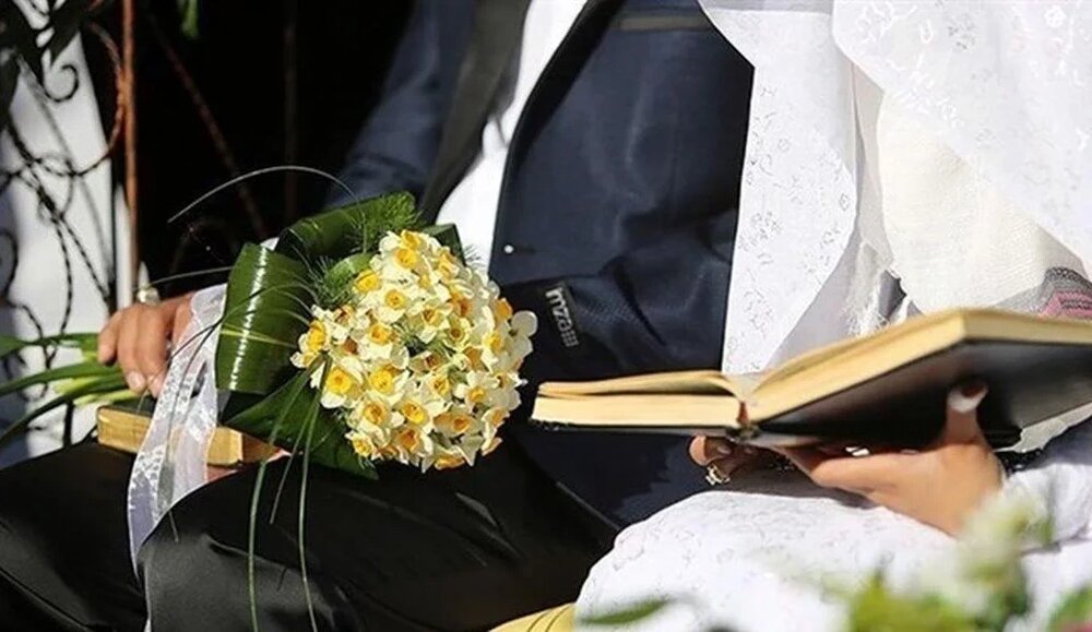 احکام شرعی | آیا دختران می‌توانند به خواستگاری پسران بروند؟