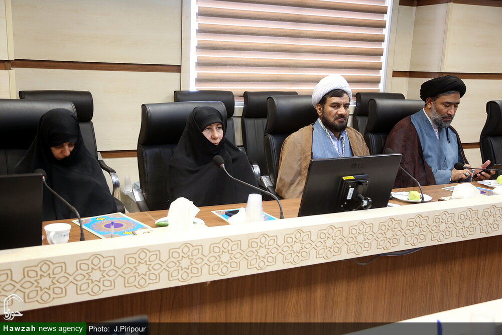 تصاویر/ نشست ستاد راهبری حوزه های علمیه