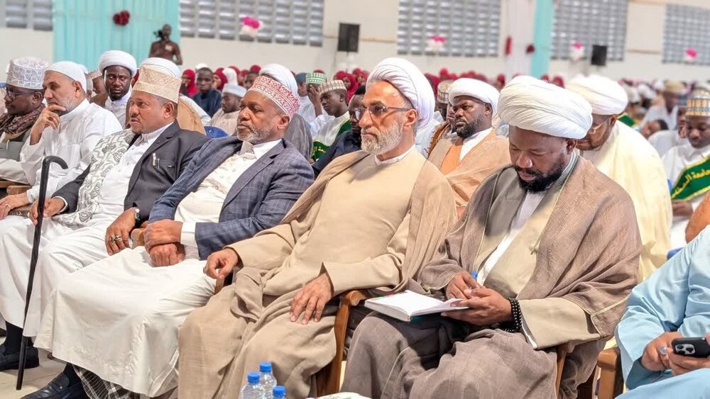 picha/ Hafla ya Maulidi ya kuzaliwa Mtume (saw) yafanyika katika kituo cha J'amiatul-Mustafa nchini Tanzania