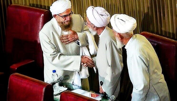 ما عاشقیم، نه فقط دوستدار! روایتی از شور محبت اهل‌بیت در دل اهل سنت