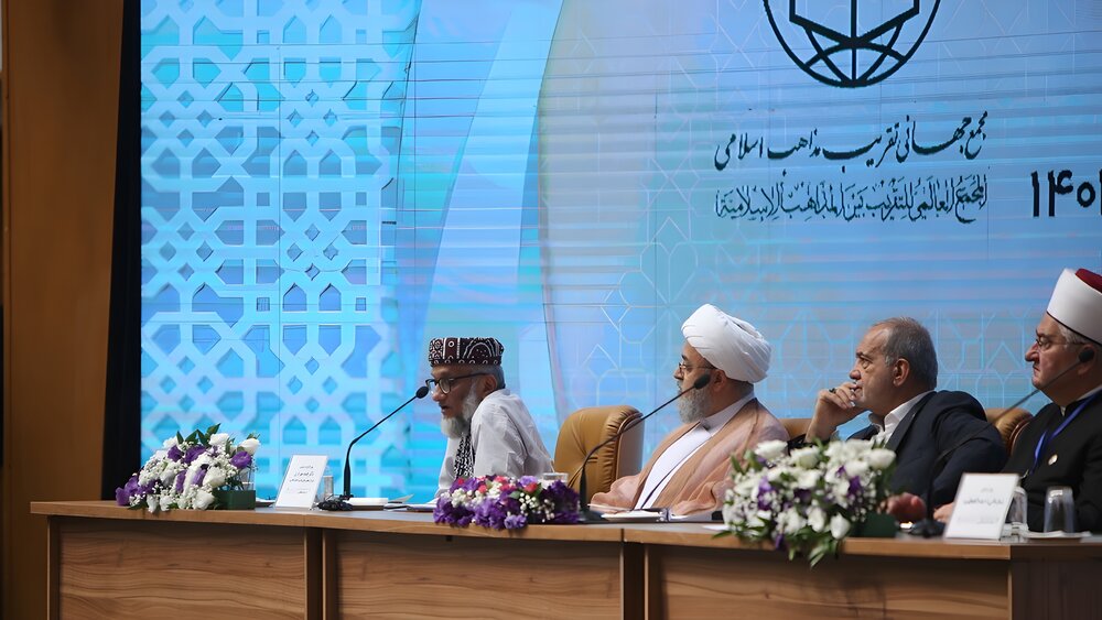 رسول اللہ (ص) جانور کی بھوک اور پیاس برداشت نہ کر سکے، مگر آج مسلم حکمران انسانوں کی بھوک پر خاموش ہیں