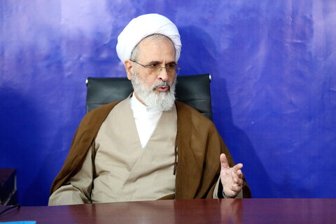 تصاویر/ نشست آیت الله اعرافی با دبیرخانه قرارگاه بلاغ مبین