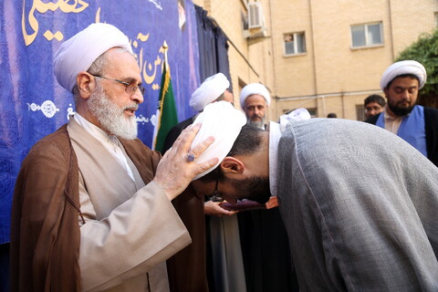 تصاویر/ عمامه گذاری طلاب مجتمع آمورزش و پژوهشی تبلیغ