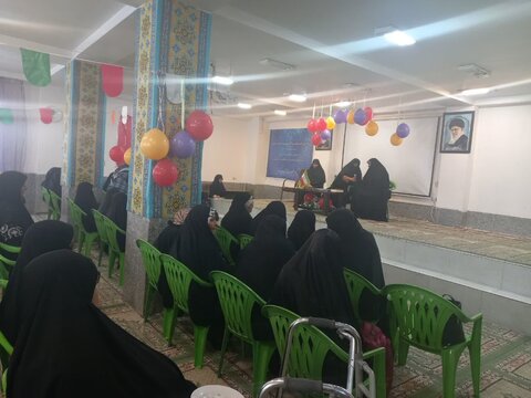 تصاویر/ جشن میلاد پیامبر(ص) در مدرسه علمیه تخصصی حضرت زینب کبری(س) رفسنجان