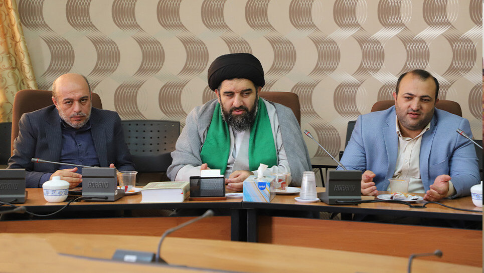 نشست راهبردی برای مقابله با آسیب‌های اجتماعی