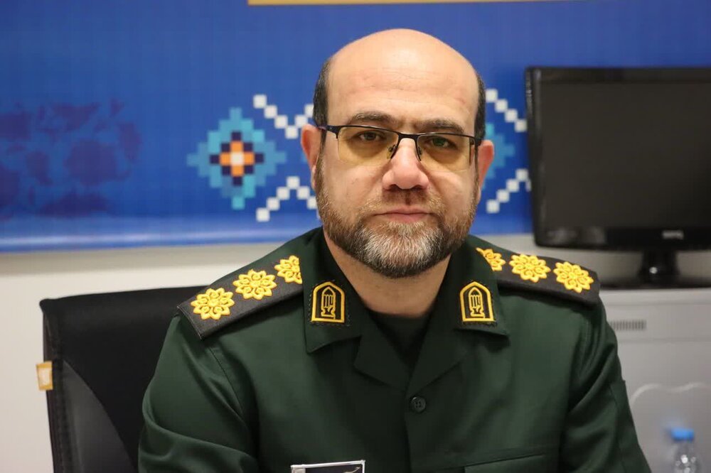 دانش آموزان امید انقلاب و آینده سازان کشور هستند