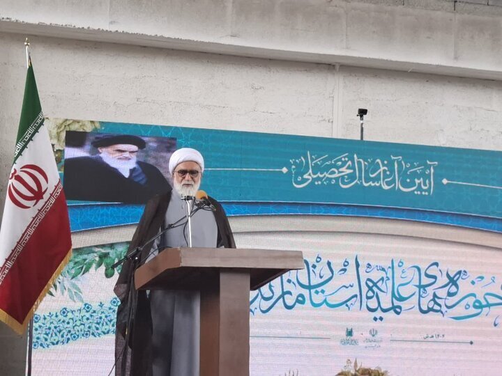 उलेमा ए शिया समाज की सोच और आस्था के संरक्षक हैं उलेमा ए शिया समाज की सोच और आस्था के संरक्षक हैं