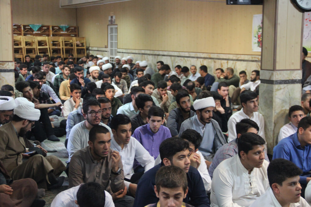 فیلم / آغاز سال تحصیلی جدید حوزه علمیه قزوین