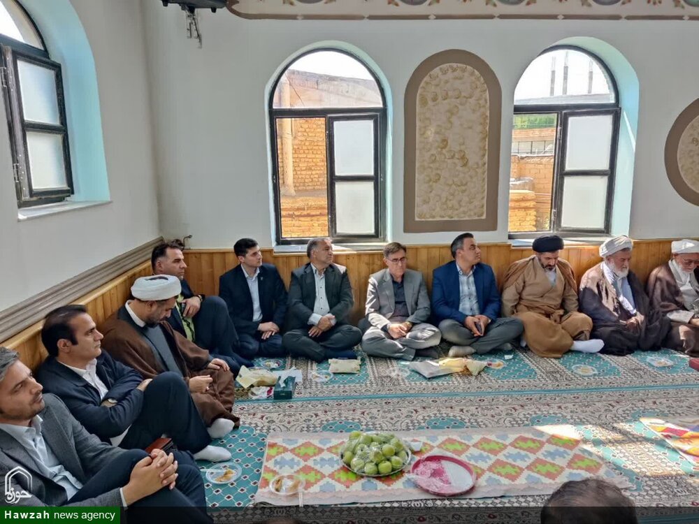 تصاویر/ مراسم هفته وحدت در شهر عنبران