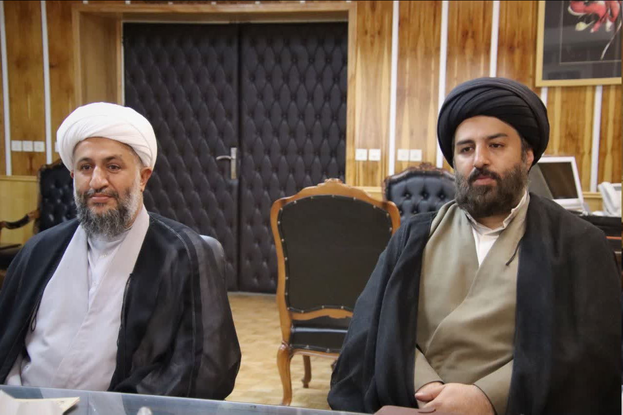 دیدار معاونین مرکز خدمات حوزههای علمیه کشور با استاندار سمنان + عکس