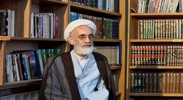 مدارس علمیه ستون‌های احیای دین در عصر غیبت هستند