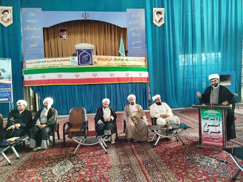 تصاویر نشست قرارگاه راهبردی و پشتیبانی مساجد شهرستان دلفان