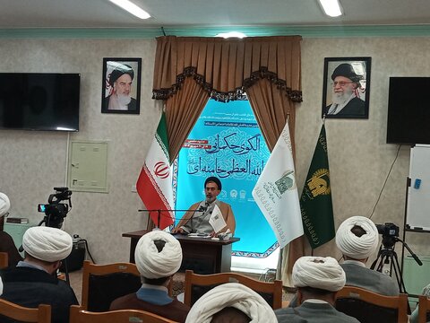 حوزههای علمیه نسل آینده حکمرانان ولایی را تربیت کنند