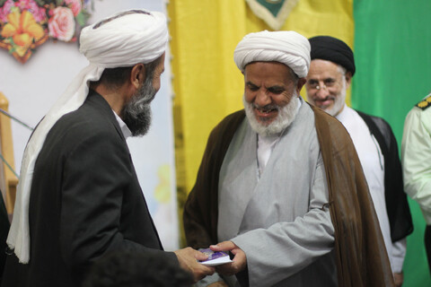 عکس| جشن میلاد حضرت محمد(ص) با حضور علمای شیعه و سنی در مسجد امام حسین(ع) بیرجند