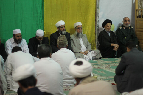 عکس| جشن میلاد حضرت محمد(ص) با حضور علمای شیعه و سنی در مسجد امام حسین(ع) بیرجند