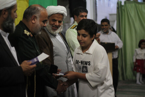 عکس| جشن میلاد حضرت محمد(ص) با حضور علمای شیعه و سنی در مسجد امام حسین(ع) بیرجند