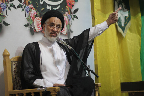 عکس| جشن میلاد حضرت محمد(ص) با حضور علمای شیعه و سنی در مسجد امام حسین(ع) بیرجند