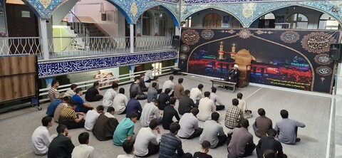 تصاویر/ برگزاری کارگاه صرف و نحو در مدرسه امام محمد باقر (ع) پارس آباد