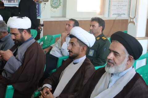 تصاویر/ نشست هم اندیشی روحانیون شیعه وسنی چالدران