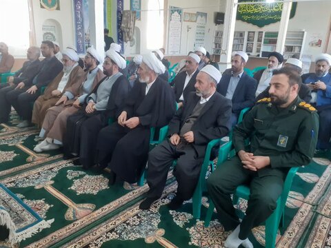 تصاویر/ نشست هم اندیشی روحانیون شیعه وسنی چالدران