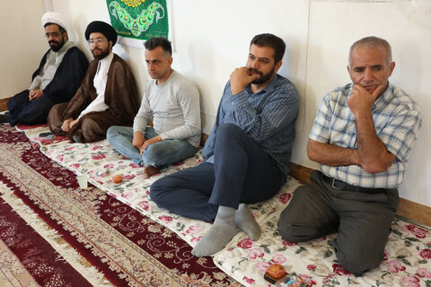 تصاویر/ جشن میلاد پیامبر اسلام (ص) و امام صادق (ع) در دفتر امام جمعه شهرکرد