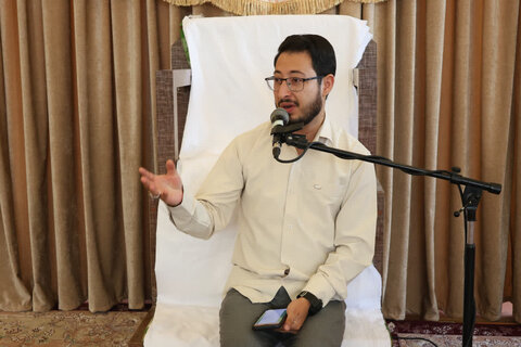 تصاویر/ جشن میلاد پیامبر اسلام (ص) و امام صادق (ع) در دفتر امام جمعه شهرکرد