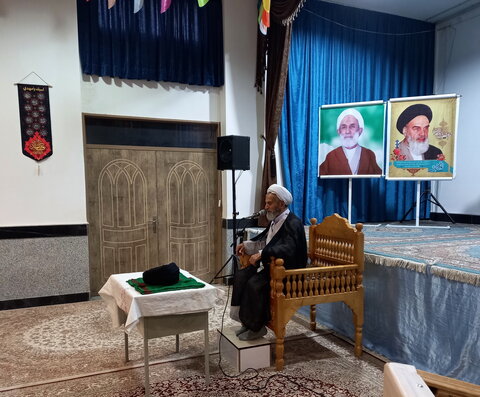 تصاویر/ آیین عمامه‌گذاری طلاب مدرسه علمیه المهدی(عج) آران و بیدگل