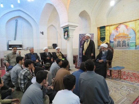 تصاویر/ مراسم جشن پیامبر اکرم (ص) و امام جعفرصادق (ع) و آغاز سال تحصیلی جدید مدرسه علمیه امام صادق علیه‌السلام (مدرسه آقا)