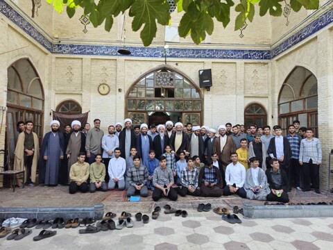 تصاویر/ مراسم جشن پیامبر اکرم (ص) و امام جعفرصادق (ع) و آغاز سال تحصیلی جدید مدرسه علمیه امام صادق علیه‌السلام (مدرسه آقا)