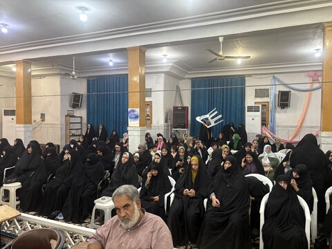 برگزاری میلاد نور و یادواره شهدا در مسجد الزهرا (س) قم