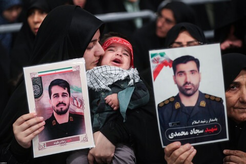 تصاویر/ گرامیداشت عید میلاد پیامبر اکرم(ص) و امام صادق(ع) در حسینیه امام خمینی(ره)