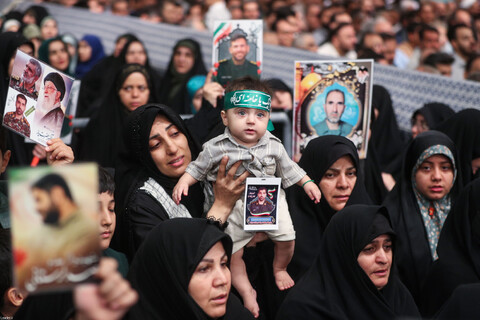 تصاویر/ گرامیداشت عید میلاد پیامبر اکرم(ص) و امام صادق(ع) در حسینیه امام خمینی(ره)