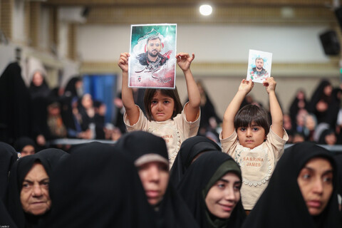 تصاویر/ گرامیداشت عید میلاد پیامبر اکرم(ص) و امام صادق(ع) در حسینیه امام خمینی(ره)