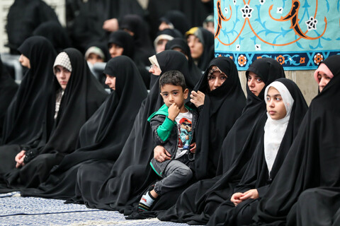 تصاویر/ گرامیداشت عید میلاد پیامبر اکرم(ص) و امام صادق(ع) در حسینیه امام خمینی(ره)