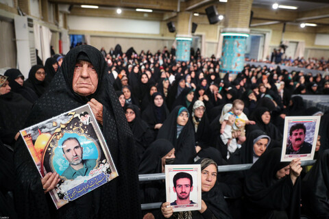 تصاویر/ گرامیداشت عید میلاد پیامبر اکرم(ص) و امام صادق(ع) در حسینیه امام خمینی(ره)