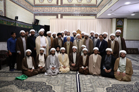 تصاویر/ مراسم عمامه گذاری جمعی از طلاب توسط آیت الله العظمی جوادی آملی در سالروز 17 ربیع الاول