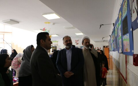 تصاویر/ افتتاحیه نمایشگاه «به رنگ تابستان» در سمنان