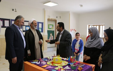 تصاویر/ افتتاحیه نمایشگاه «به رنگ تابستان» در سمنان