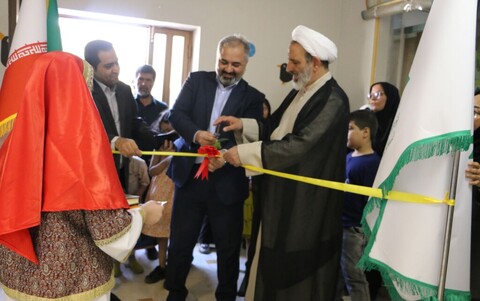 تصاویر/ افتتاحیه نمایشگاه «به رنگ تابستان» در سمنان