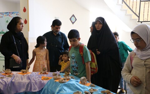 تصاویر/ افتتاحیه نمایشگاه «به رنگ تابستان» در سمنان